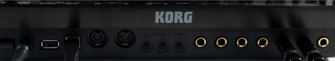 Обзор Korg drumlogue — драм-машина и синтезатор задняя панель